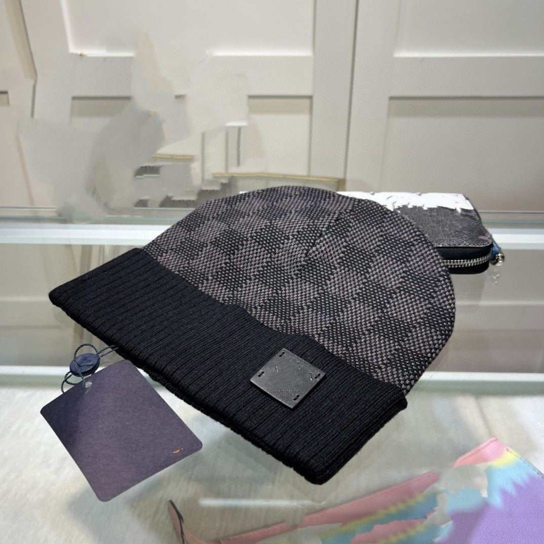 Korean Style Women's New V Letter Versatile Rolled Brim Wool Hat Autumn and Winter Trendy Warm Knit Hat Men's Trendy