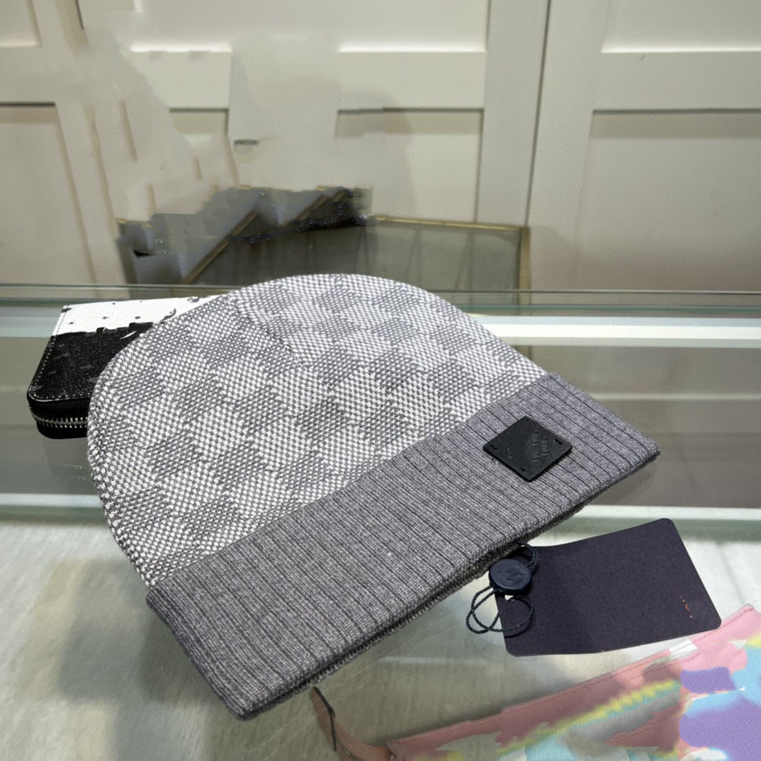 Korean Style Women's New V Letter Versatile Rolled Brim Wool Hat Autumn and Winter Trendy Warm Knit Hat Men's Trendy